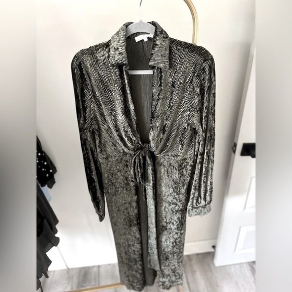 Ces Femme Velvet Green Open Front Duster (Cardigan) - Picture 1 of 6